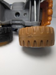 Blaze and the Monster Machines Pegwheel Pete Pirate Truck