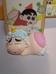 Crayon Shin-Chan Series Blind Box Booty Lights Bathtime Figurine Lite Up 52toys