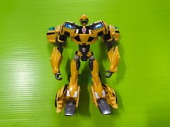 Transformers Prime First Edition Deluxe Bumblebee Hasbro NO IMPORT FEES TARIFF