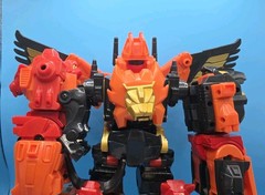 Hasbro Transformers Platinum Edition Predaking Action Figure Complete In Box