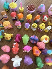 Large Lot Of Squinkies , Shopkins, Puzzle Eraser, Generic Squinkies 170? Pieces