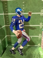 MCFARLANE CUSTOM FOOTBall 6″ NEW YORK GIANTS TUCKER FREDERICKSON