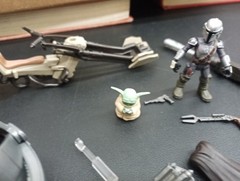 Star Wars 2.5” MANDALORIAN And Grogu Action Figure Lot Mission Fleet