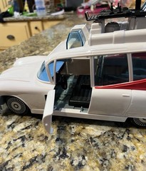 Lot 2 Ghostbusters ECTO-1 Vehicle Real Kenner Classics F1180 & E9563 Afterlife