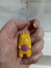 HASBRO SERIES THE LOST KITTIES CAT FIGURE KITTEN CAT MINI YELLOW TOY PVC 2018!!!