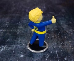 Toynk Fallout Vault Boy Thumbs-Up 3-Inch Mini Figure for Adults One Size, Blue