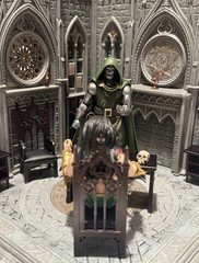 Marvel Legends Dr. Doom 6” Action Figure F4 Super Skrull Wave Bonus Accessories