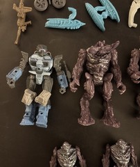 BIG Final Faction Action Figure & Accessories Lot Kharn Alien Hive, Weapons