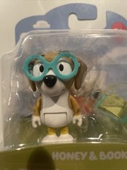 Bluey Story Starters – Honey & Book 2” Action Figure New In Original Packaging