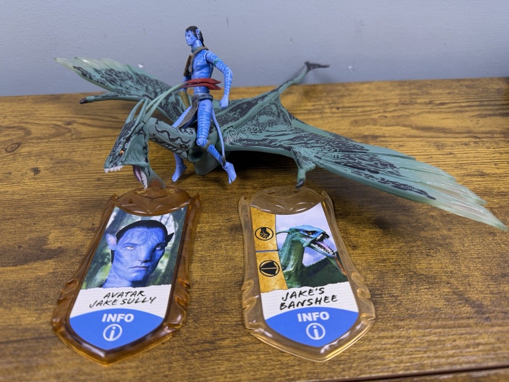 2009 Mattel Avatar Jake Sully & Jake’s Banshee Action Figure Set 3.75” 12×14”