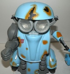 Autobot Sqweeks Transformers The Last Night Remote Control Blue Robot Used Once