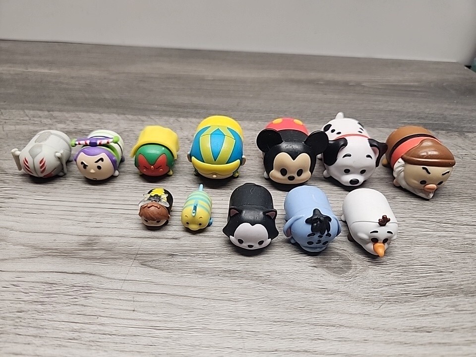12 Pcs Tsum Tsum PVC Vinyl Miniatures