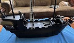 Hawthorne Pirates Of The Caribbean Black Pearl Ghost Ship & Figures lights sound