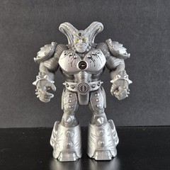 Max-D Silver Monster Jam Maximus Creatures 5” Action Figure Spin Master