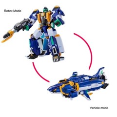 Metal Card Bot S Deep Bite Transforming robot