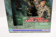 GI Joe Vietnam Jungle Recon Machete Chopping Action Hasbro 1999 See BOX