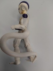 Dragon Ball Z (Jakks, 2003) FRIEZA “Battle Damaged” Action Figure #69
