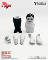 Dandadan Serpo Alien 18cm vinyl PVC figure (lights up and interchangeable arms)