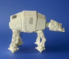 HOT WHEELS Star Wars 2.5” White AT-AT Walker Die-Cast & Plastic No Stand
