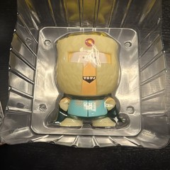 2016 Kidrobot Loot Crate Exclusive South Park Professor Chaos Butters 7″ Vinyl