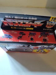 TRANSFORMERS G1 ENCORE SKIDS 18 TOMY TAKARA SEALED IN BOX