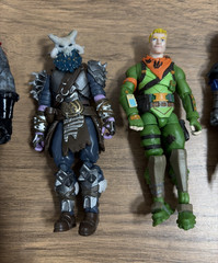 Fortnite 4” Action Figure Lot of 6 Mixed Characters Jazwares Hasbro