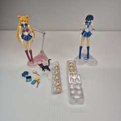 Sailor Moon and Sailor Mercury action figures With Accessories 5.5″ Lot Of 2