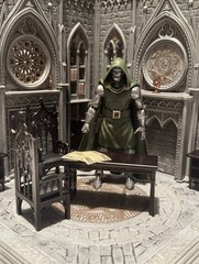 Marvel Legends Dr. Doom 6” Action Figure F4 Super Skrull Wave Bonus Accessories