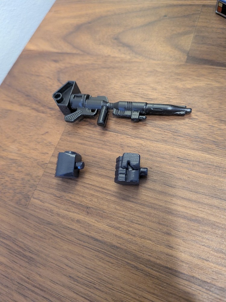 G1 TRANSFORMER OPTIMUS PRIME 3D Printed Fists and Gun – Hand finished