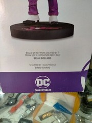 DC COLLECTABLES DC DESIGNER SERIES THE JOKER BRIAN BOLLAND IN BOX – 4490 OF 5000