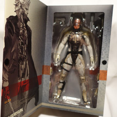 Raiden Metal Gear Solid 4 Medicom Toy 1/6 RAH Real Action Heroes NEW – US Seller