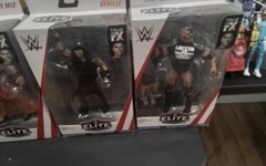 WWE Mattel Elite Series #69 With Chase & Two Collector Edition Miz Rock Mysterio