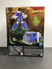 Hasbro Transformers Kingdom Autobot Pipes Action Figure War for Cybertron Series