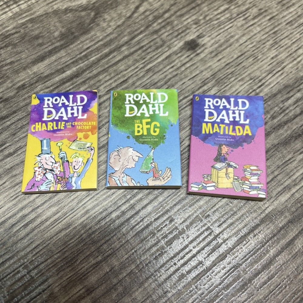 Zuru Mini Brands Books Roald Dahl 3 Pcs BFG, Matilda, Charlie