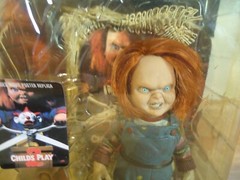 McFarlane Movie Maniacs “Chucky” Child’s Play 2 Figure with Replica Movie Poster