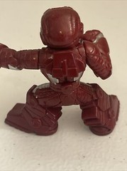 Marvel Super Hero Squad Iron Man Metallic Red Silver with Detachable Helmet 2″