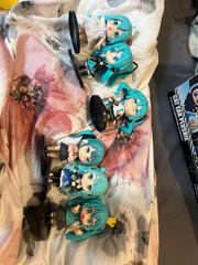 Random 1pc Hatsune Miku Mini Figure Blind Box Anime Mystery Toy Collectible