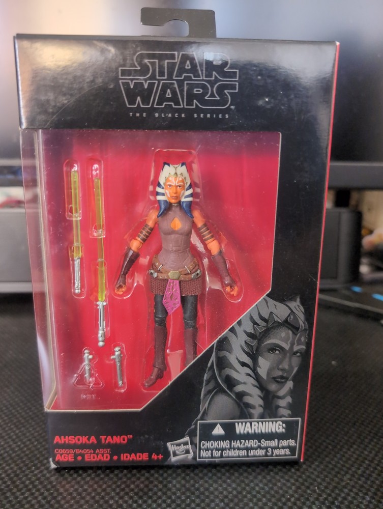 Star Wars Black Series Ahsoka Tano 3.75 in Figure