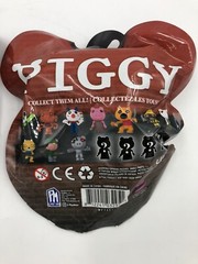 Lot 10 -Piggy Minifigure Mystery Packs – Roblox- Includes DLC Item NEW UNOPENED