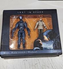 Netflix Lost in Space Robot & Will 2-Pack Walmart Exclusive Collectible Figures