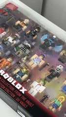 ROBLOX ACTION COLLECTION FROM THE VAULT PLAYSET X20 VIRTUAL CODES SAPPHIRE GAZE!
