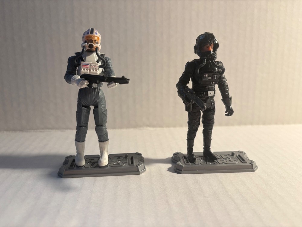 Star Wars Legacy Collection Evolutions Imperial Pilot Legacy 3.75 2008