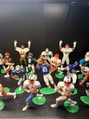 1993 Starting Lineup NFL Lot Of 28 Loose (Young Elway Smith Irvin Aikman)