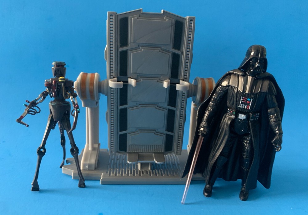 STAR WARS DTF THE RISE OF DARTH VADER & MEDICAL DROID TARGET EXCLUSIVE