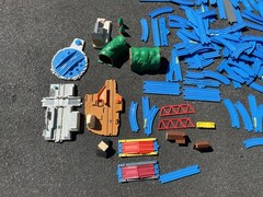 Over 100 Pieces Of Thomas Trackmaster Track Lot No Trains Buildings