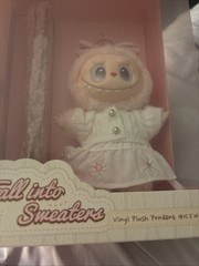 Popland Exclusive Fall Into Sweaters Labubu Mokoko In Box