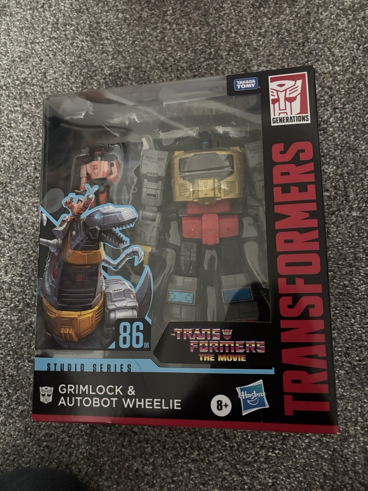 Hasbro Transformers 86-06 Grimlock and Autobot Wheelie