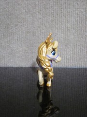 Disney Palace Pets Blondie Whisker Haven Pony Princess 2.5″ Figure Toy