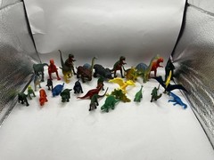 Lot of 31 Small Hard PVC Plastic Toy Dinosaur Figures Vintage Varies Small Sizes