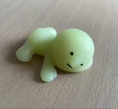 SMISKI Hippers Sticking Glow in the Dark Figure Japan 2024 Cute Rare
